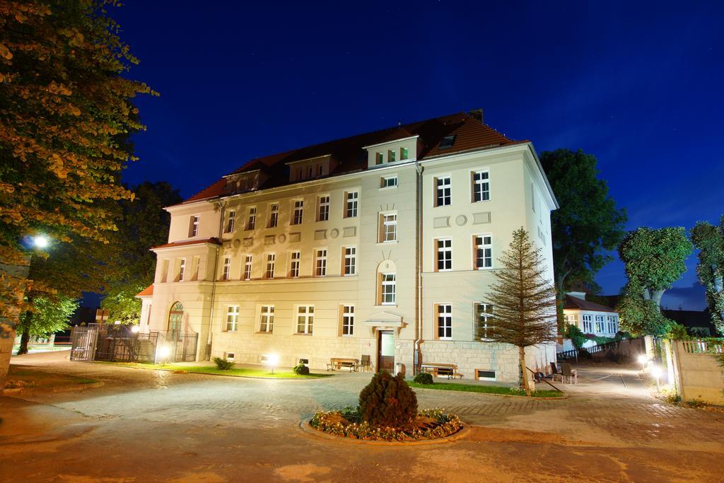 Villa La Pierre Strzegom Exterior photo