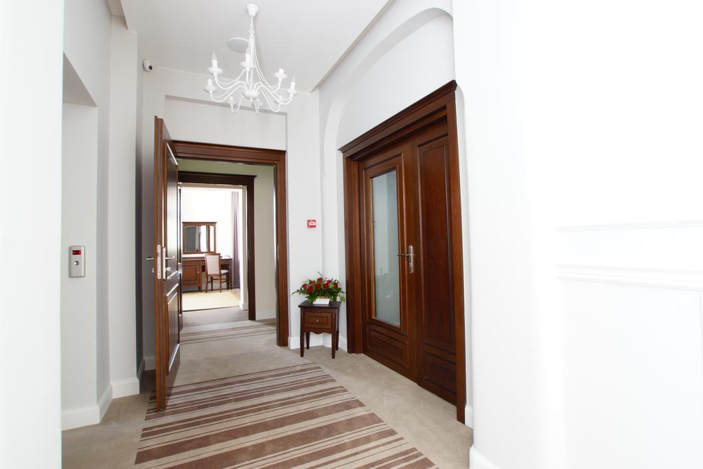 Villa La Pierre Strzegom Exterior photo